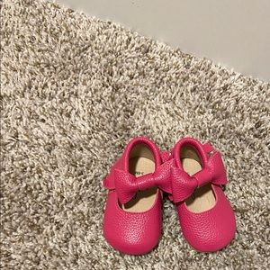 Monkey Feet moccasins size 3-6 month